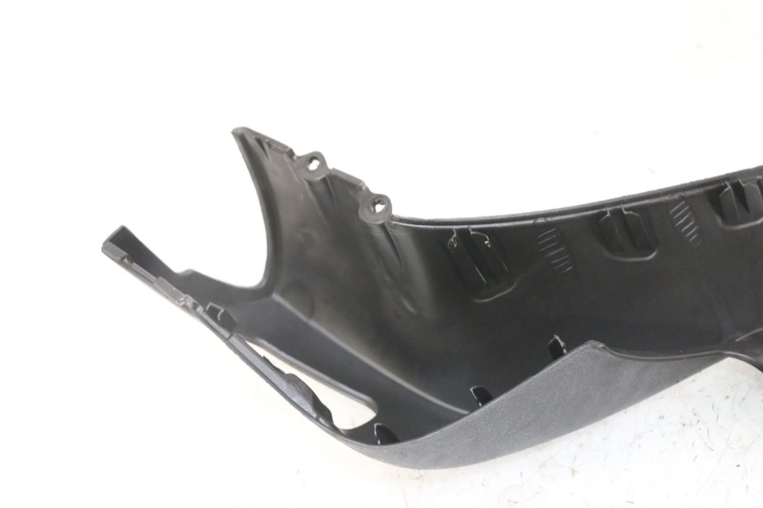 photo de OSŁONA KIEROWNICY PRZEDNIA PIAGGIO MP3 LT 300 (2010 - 2016) - Punkty mocowania