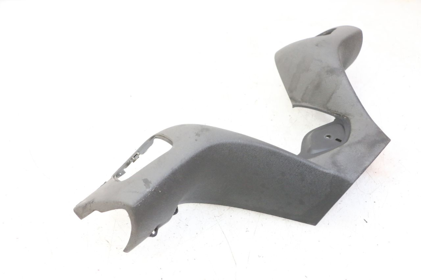 photo de OSŁONA KIEROWNICY PRZEDNIA PIAGGIO MP3 125 (2006 - 2014) - Inny kąt widzenia