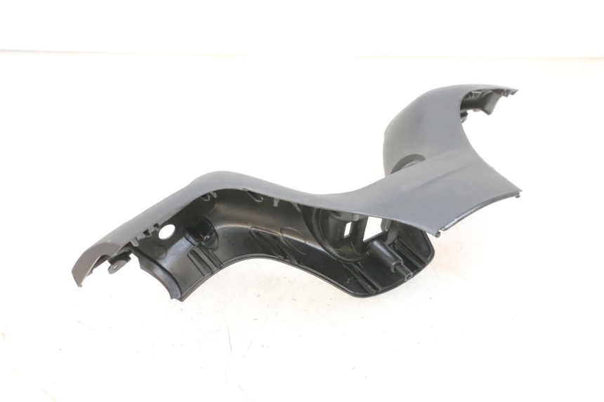 photo de OSŁONA KIEROWNICY PRZEDNIA PIAGGIO MP3 500 (2016 - 2018) - Część sprawdzona