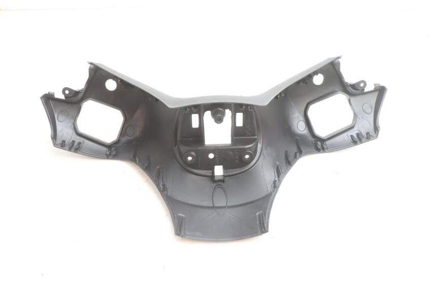 photo de OSŁONA KIEROWNICY PRZEDNIA PIAGGIO MP3 500 (2016 - 2018) - Punkty mocowania