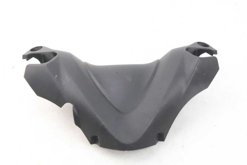 photo de OSŁONA KIEROWNICY PRZEDNIA MBK MW TRYPTIK 125 (2017 - 2022) - Szczegół części