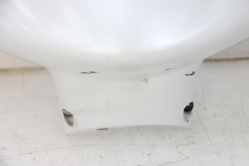 photo de OSŁONA KIEROWNICY PRZEDNIA YAMAHA NEOS NEO'S 4T 50 (2008 - 2016) - Zbliżenie komponentów