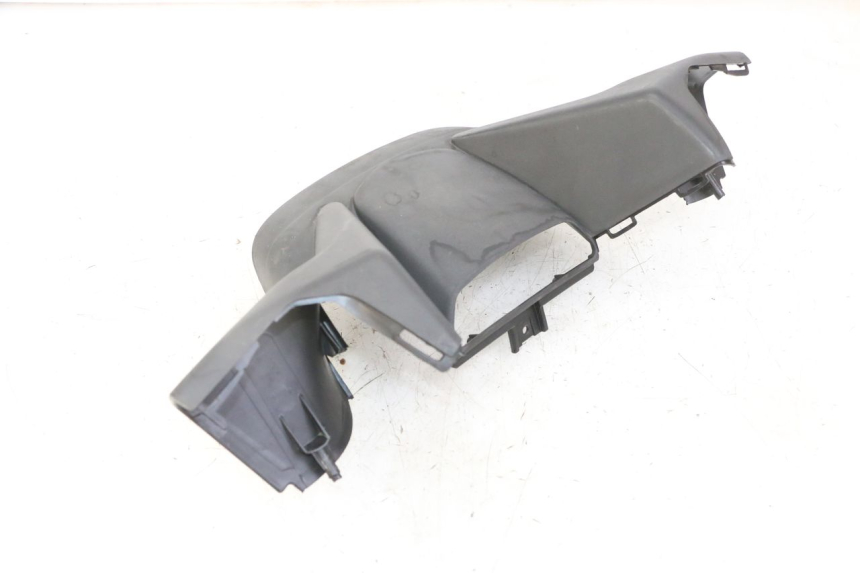 photo de OSŁONA KIEROWNICY PRZEDNIA GILERA NEXUS 125 (2009 - 2013) - Oznaczenia i referencje