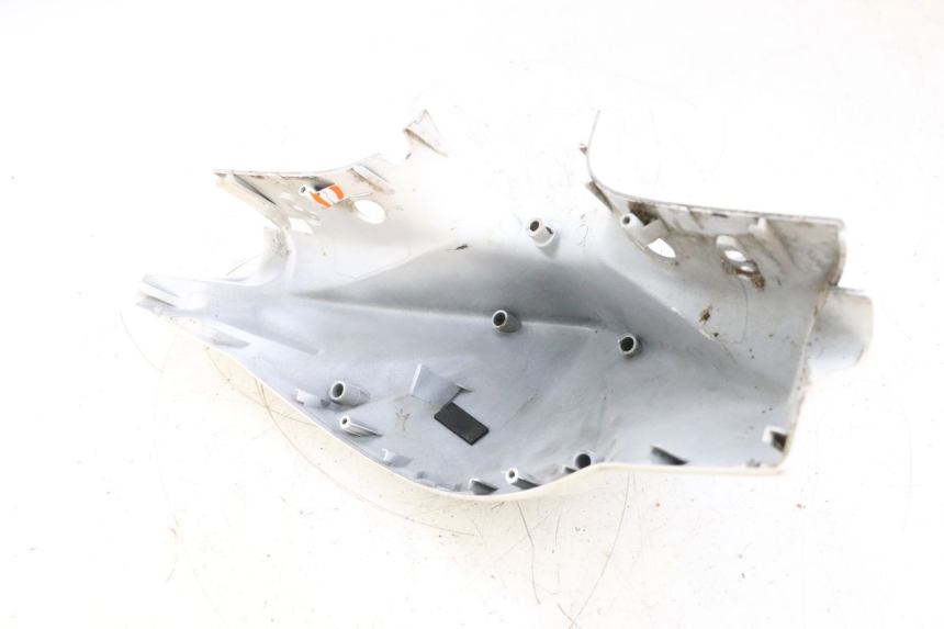 photo de OSŁONA KIEROWNICY PRZEDNIA SYM ORBIT 2 50 (2008 - 2014) - Widok z bliska