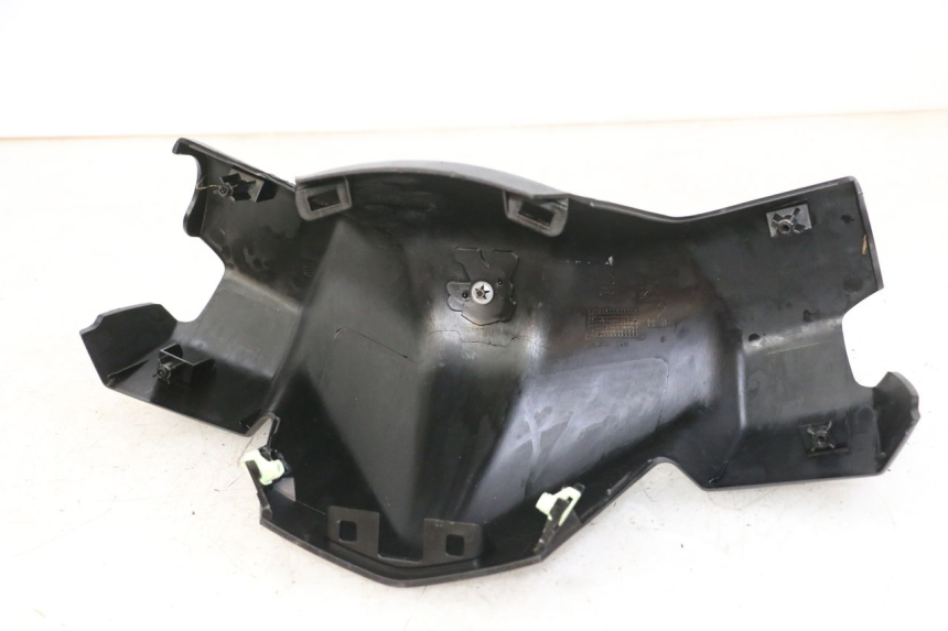 photo de OSŁONA KIEROWNICY PRZEDNIA PEUGEOT CITYSTAR 2T 50 (2018 - 2021) - Inny kąt widzenia