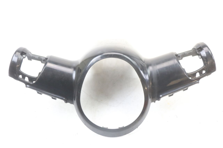 photo de OSŁONA KIEROWNICY PRZEDNIA PEUGEOT DJANGO 125 (2014 - 2017) - Inny kąt widzenia