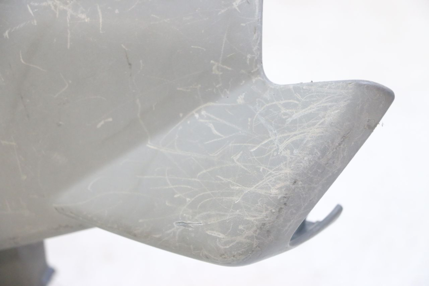 photo de OSŁONA KIEROWNICY PRZEDNIA PEUGEOT LUDIX ONE 50 (2005 - 2008) - Zoom stanu zużycia