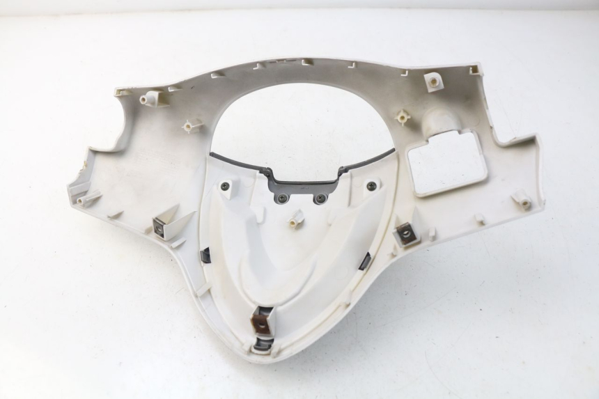 photo de OSŁONA KIEROWNICY PRZEDNIA KEEWAY PIXEL 50 (2008 - 2011) - Oznaczenia i referencje