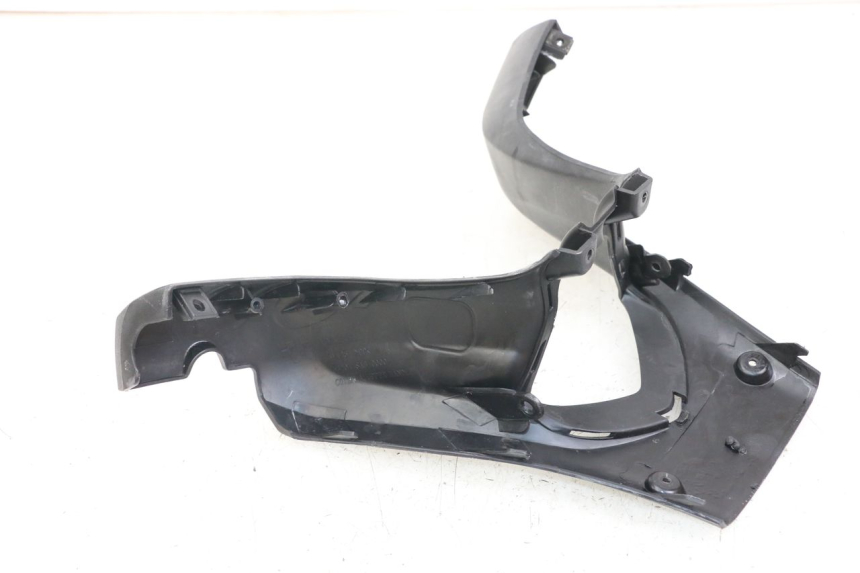 photo de OSŁONA KIEROWNICY PRZEDNIA DAELIM S3 125 (2010 - 2017) - Inny kąt widzenia