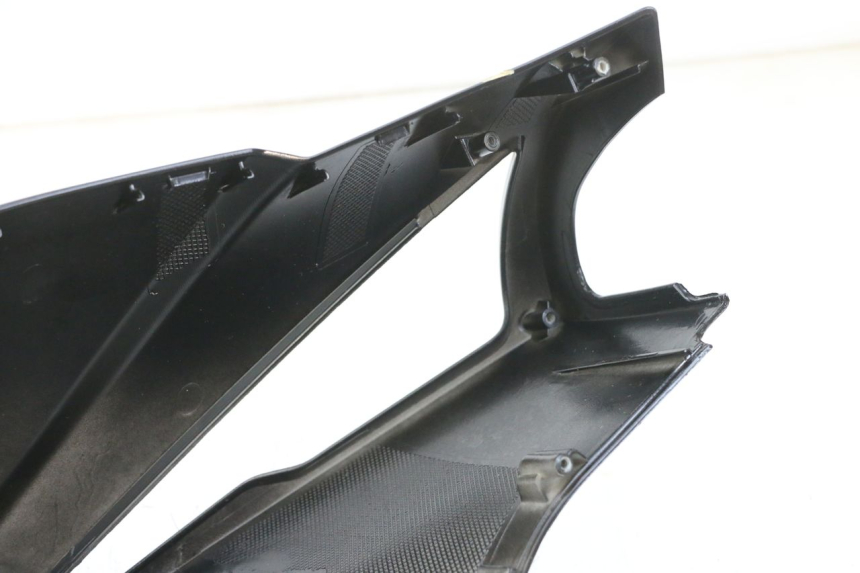 photo de OSŁONA KIEROWNICY PRZEDNIA JM MOTORS SANTANA EVO 50 (2024 - 2026) - Zoom stanu zużycia