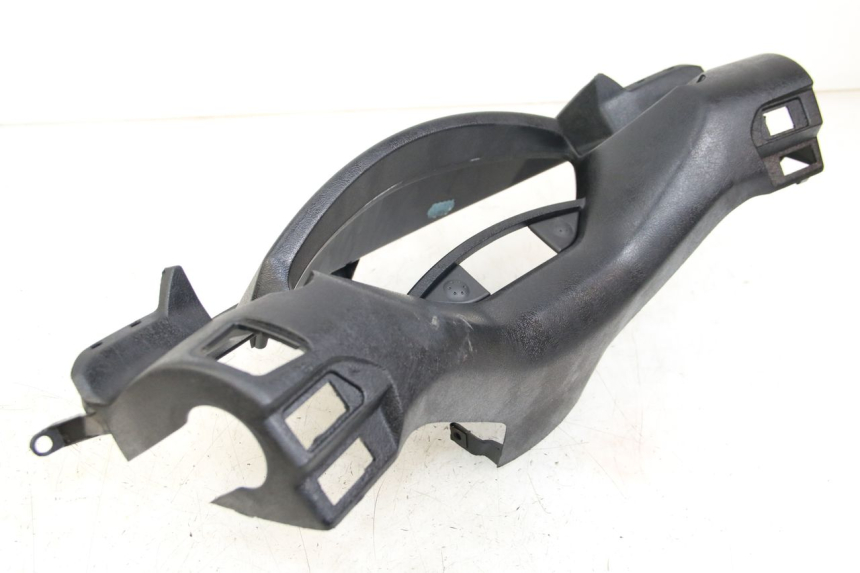 photo de OSŁONA KIEROWNICY PRZEDNIA MBK SKYCRUISER 125 (2006 - 2009) - Szczegół części