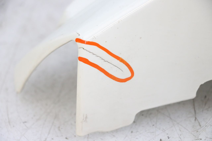 photo de OSŁONA KIEROWNICY PRZEDNIA PEUGEOT STREETZONE 2T 50 (2014 - 2019) - Punkty mocowania