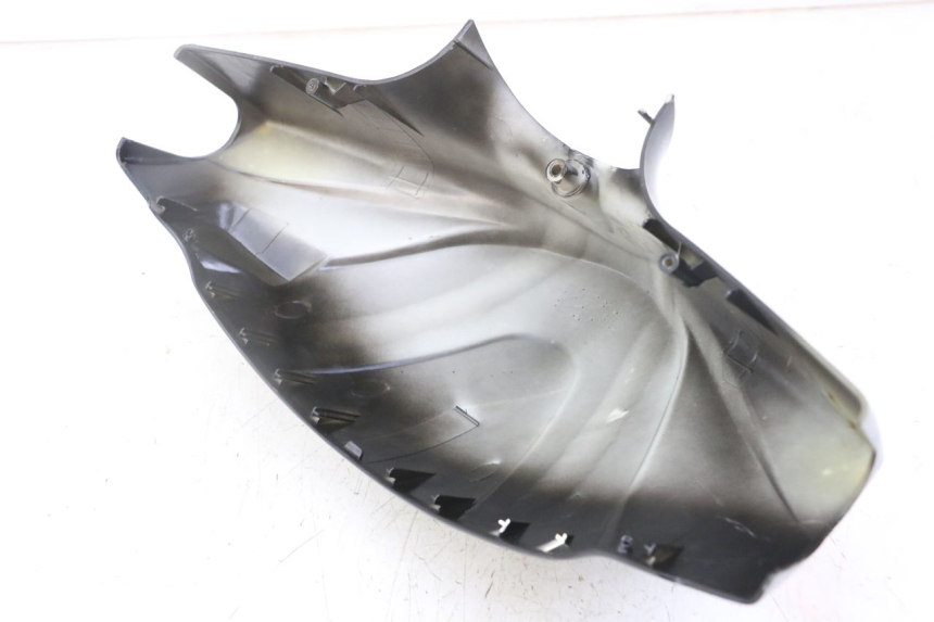 photo de OSŁONA KIEROWNICY PRZEDNIA TNT MOTOR ROMA 10' 4T 50 (2019 - 2022) - Zbliżenie techniczne