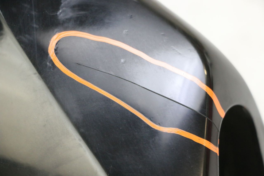 photo de OSŁONA KIEROWNICY PRZEDNIA PEUGEOT TWEET 4T 50 (2018 - 2022) - Zoom stanu zużycia