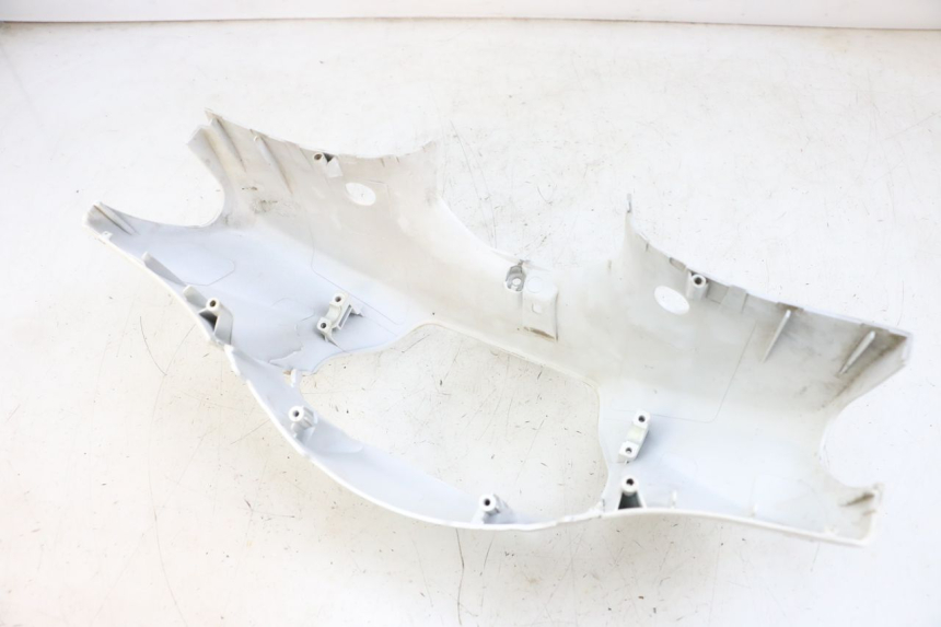 photo de OSŁONA KIEROWNICY PRZEDNIA PEUGEOT TWEET PRO EFI 4T 50 (2021 - 2022) - Zoom stanu zużycia