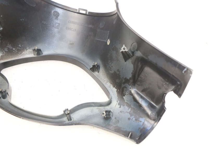 photo de OSŁONA KIEROWNICY PRZEDNIA PIAGGIO VESPA PRIMAVERA 2T 50 (2013 - 2018) - Zoom stanu zużycia