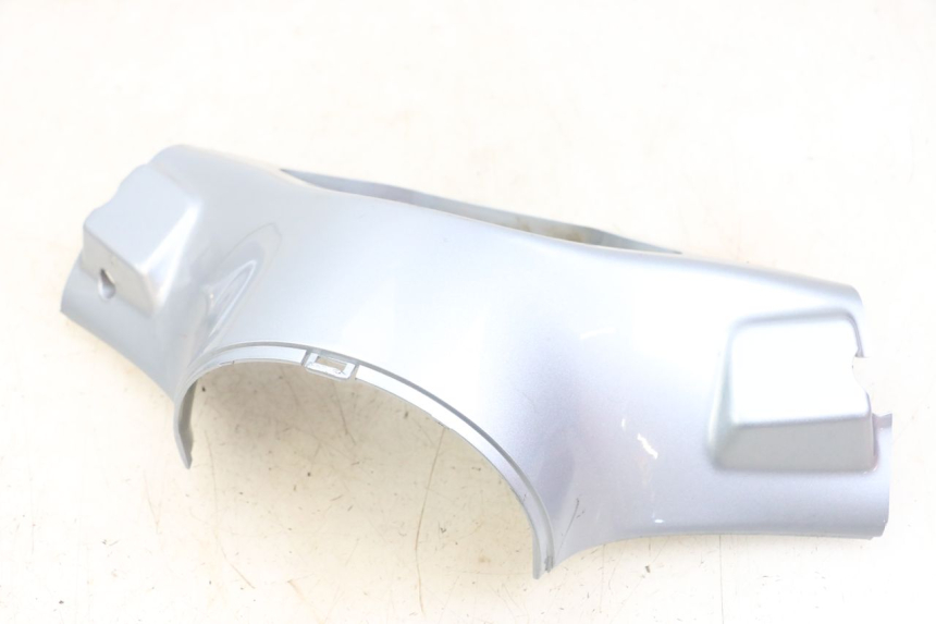 photo de OSŁONA KIEROWNICY PRZEDNIA PIAGGIO VESPA PRIMAVERA 4T 50 (2021 - 2024) - Widok ogólny