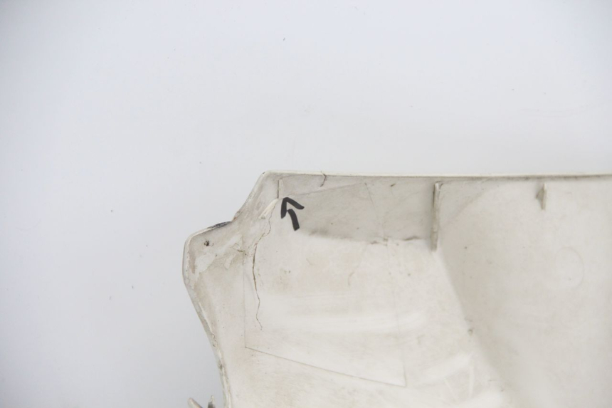 photo de OSŁONA KIEROWNICY PRZEDNIA PEUGEOT VIVACITY 100 (1999 - 2008) - Zoom stanu zużycia