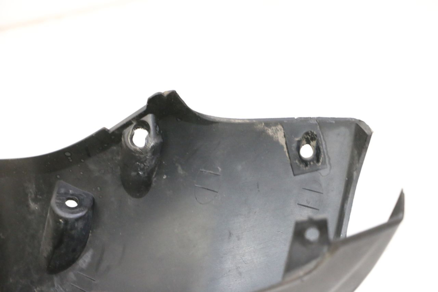 photo de OSŁONA KIEROWNICY PRZEDNIA YAMAHA X-CITY XCITY 125 (2007 - 2013) - Zbliżenie techniczne