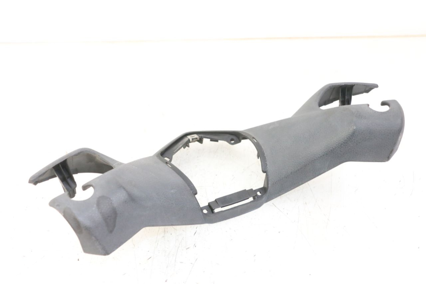 photo de OSŁONA KIEROWNICY PRZEDNIA YAMAHA X-MAX XMAX ABS 250 (2010 - 2012) - Zoom stanu zużycia