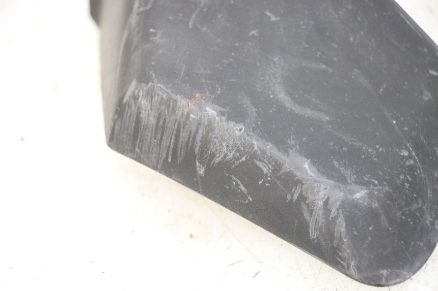 photo de OSŁONA KIEROWNICY PRZEDNIA YAMAHA XMAX X-MAX 125 (2006 - 2009) - Inny kąt widzenia