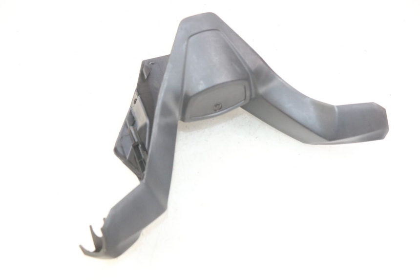 photo de OSŁONA KIEROWNICY PRZEDNIA KYMCO X-TOWN XTOWN 125 (2016 - 2021) - Zoom stanu zużycia