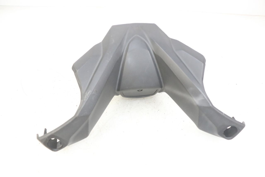 photo de OSŁONA KIEROWNICY PRZEDNIA KYMCO X-TOWN XTOWN 125 (2016 - 2021) - Zbliżenie techniczne