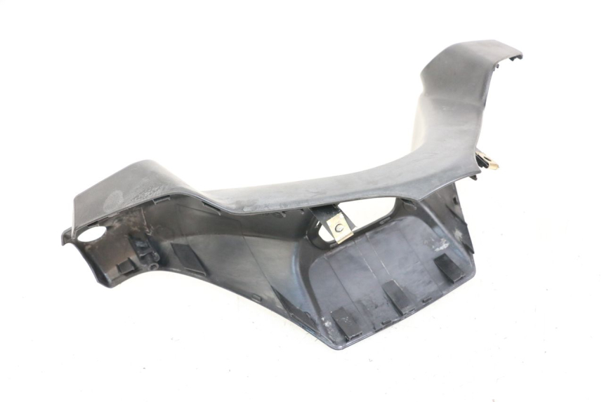 photo de OSŁONA KIEROWNICY PRZEDNIA KYMCO XCITING 250 (2006 - 2009) - Zbliżenie techniczne