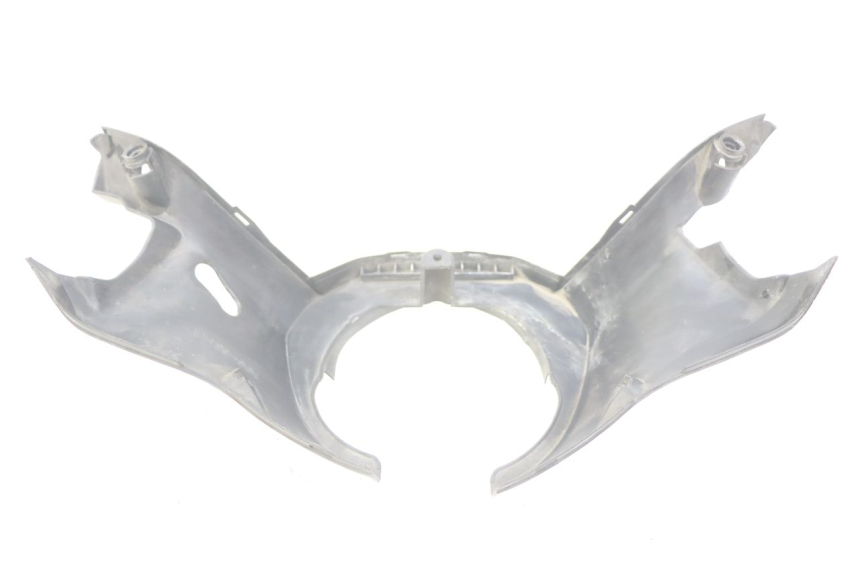 photo de OSŁONA KIEROWNICY PRZEDNIA YAMAHA XP T-MAX TMAX ABS 500 (2004 - 2007) - Zbliżenie techniczne