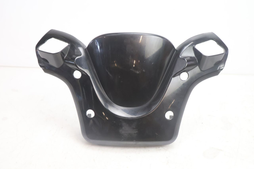 photo de OSŁONA KIEROWNICY PRZEDNIA YAMAHA YP MAJESTY 125 (2002 - 2006) - Widok główny