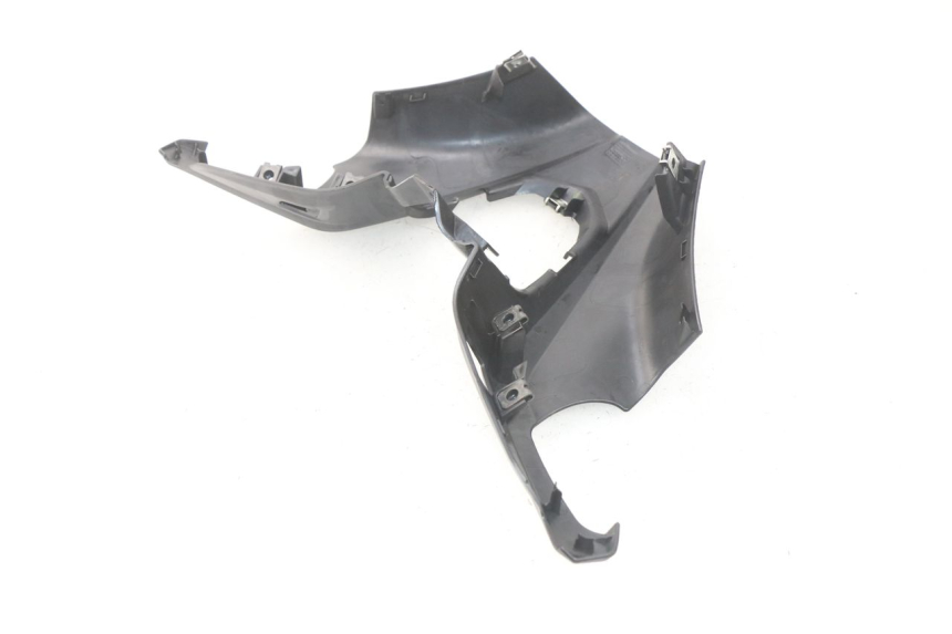 photo de OSŁONA KIEROWNICY PRZEDNIA YAMAHA YP T-MAX TMAX 530 (2017 - 2020) - Szczegół części