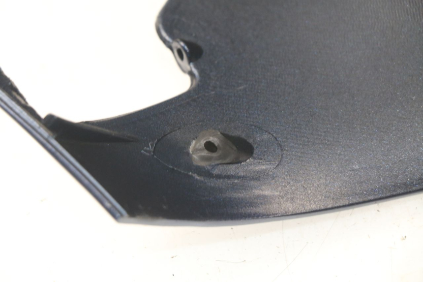 photo de OSŁONA KIEROWNICY PRZEDNIA PIAGGIO ZIP 2T 50 (2009 - 2019) - Szczegół części