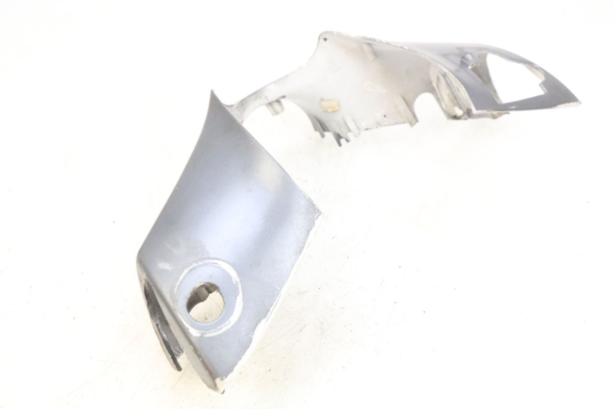 photo de OSŁONA KIEROWNICY PRZEDNIA PIAGGIO ZIP 2T 50 (2009 - 2019) - Szczegół części