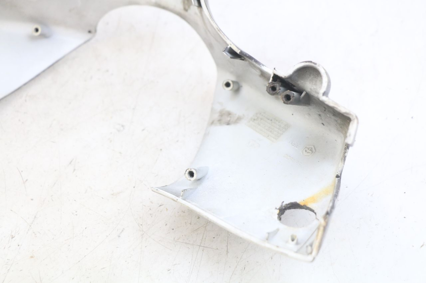 photo de OSŁONA KIEROWNICY PRZEDNIA PIAGGIO ZIP 2T 50 (2009 - 2019) - Oznaczenia i referencje