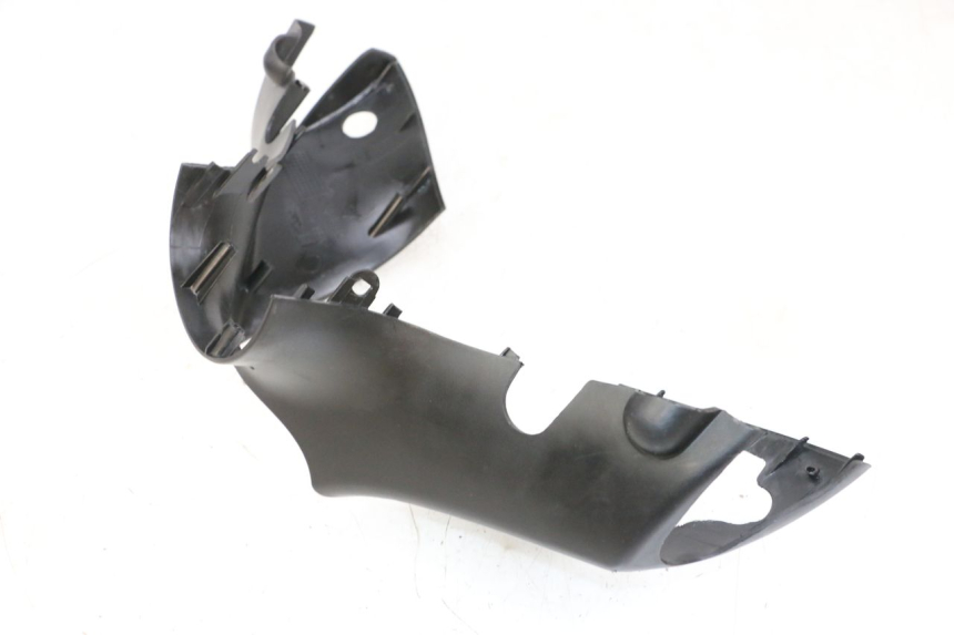 photo de OSŁONA KIEROWNICY PRZEDNIA PIAGGIO ZIP 2T 50 (2009 - 2019) - Inny kąt widzenia