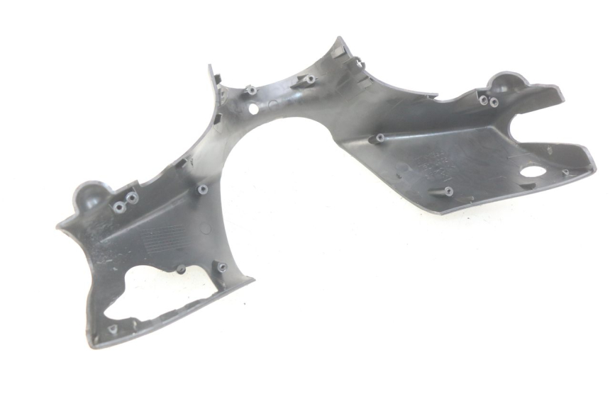 photo de OSŁONA KIEROWNICY PRZEDNIA PIAGGIO ZIP 4T 50 (2018 - 2020) - Inny kąt widzenia