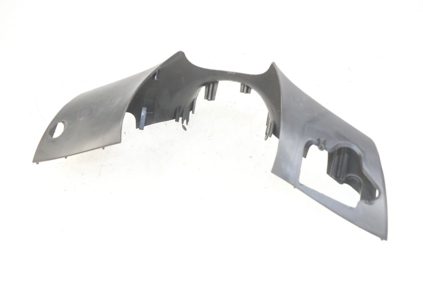 photo de OSŁONA KIEROWNICY PRZEDNIA PIAGGIO ZIP 4T 50 (2018 - 2020) - Widok ogólny