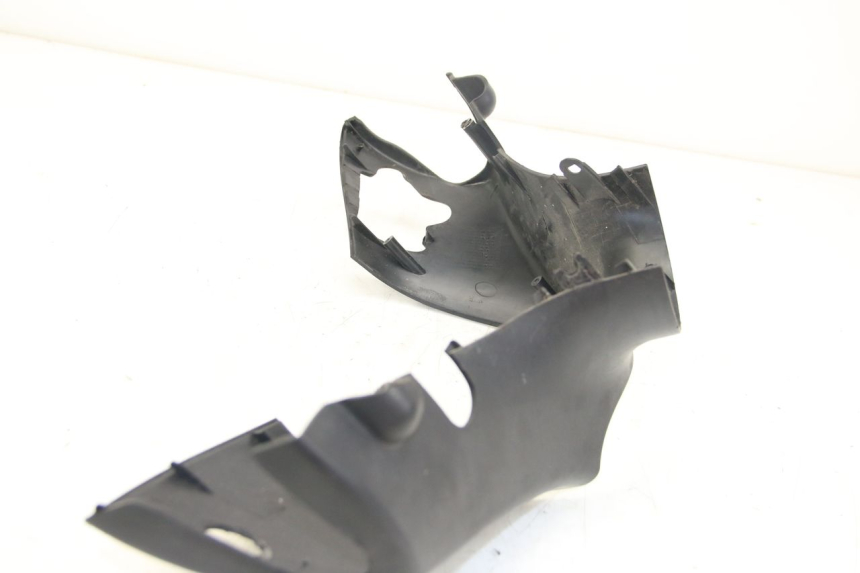 photo de OSŁONA KIEROWNICY PRZEDNIA PIAGGIO ZIP 4T 50 (2018 - 2020) - Widok ogólny