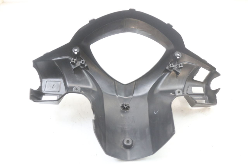 photo de OSŁONA PRZEŁĄCZNIKA KIEROWNICY SUZUKI ADDRESS 110 (2015 - 2020) - Widok ogólny