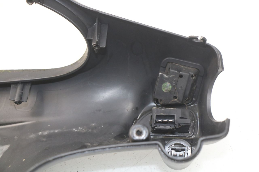 photo de OSŁONA PRZEŁĄCZNIKÓW KIEROWNICY PIAGGIO FLY 2T 50 (2004 - 2017) - Część sprawdzona