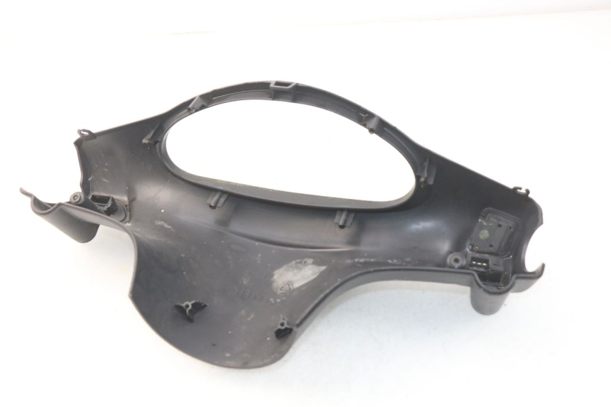 photo de OSŁONA PRZEŁĄCZNIKÓW KIEROWNICY PIAGGIO FLY 2T 50 (2004 - 2017) - Oznaczenia i referencje