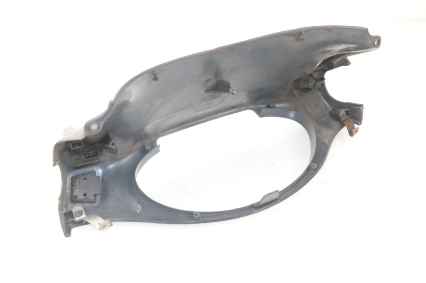 photo de OSŁONA PRZEŁĄCZNIKA KIEROWNICY PIAGGIO HEXAGON LX4 125 (1998 - 2001) - Szczegół części