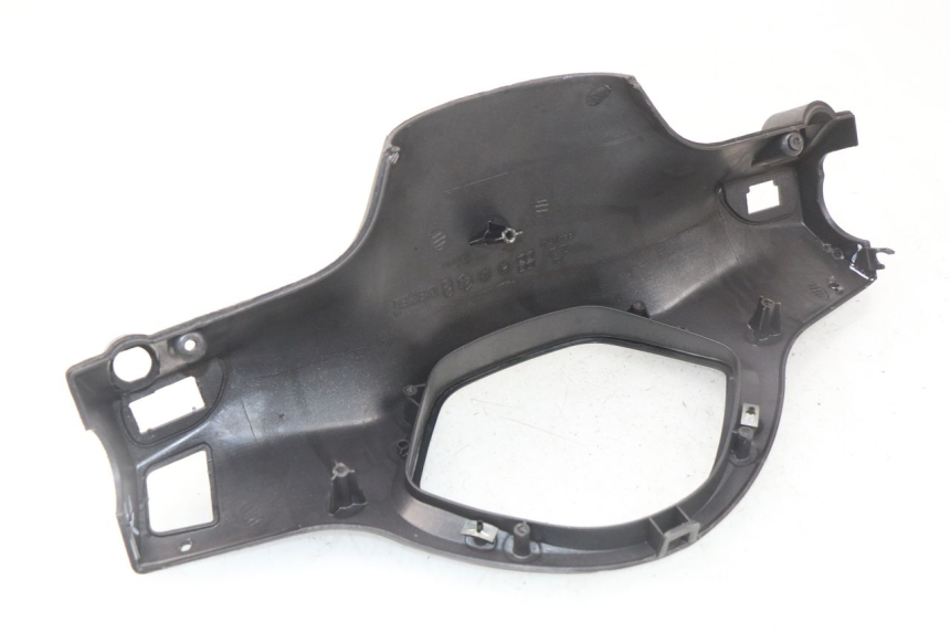 photo de OSŁONA PRZEŁĄCZNIKA KIEROWNICY PIAGGIO LIBERTY 4T 50 (2009 - 2015) - Widok ogólny