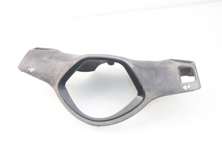 photo de OSŁONA PRZEŁĄCZNIKA KIEROWNICY PIAGGIO LIBERTY 4T 50 (2009 - 2015) - Oznaczenia i referencje