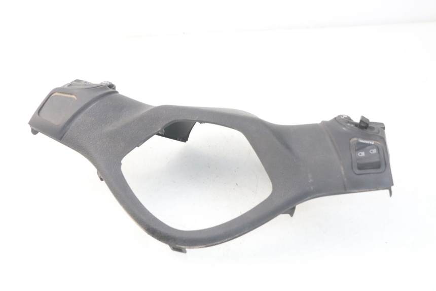 photo de OSŁONA PRZEŁĄCZNIKA KIEROWNICY PIAGGIO LIBERTY IGET 4T 50 (2015 - 2020) - Widok główny