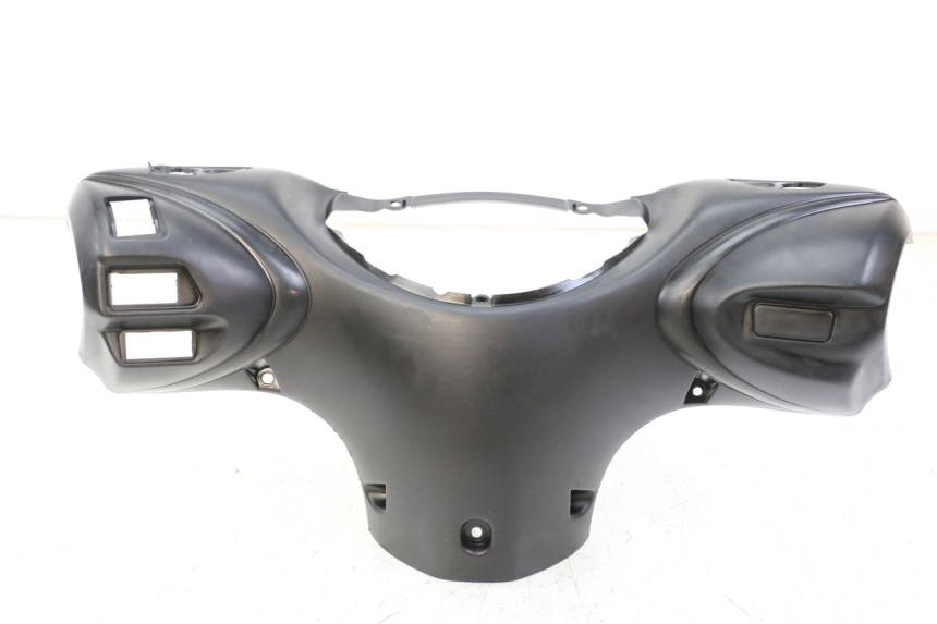 photo de OSŁONA PRZEŁĄCZNIKA KIEROWNICY MBK OVETTO ONE 2T 50 (2013 - 2017) - Widok główny