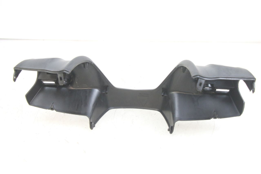 photo de OSŁONA PRZEŁĄCZNIKA KIEROWNICY PIAGGIO MEDLEY 125 (2016 - 2023) - Zoom stanu zużycia