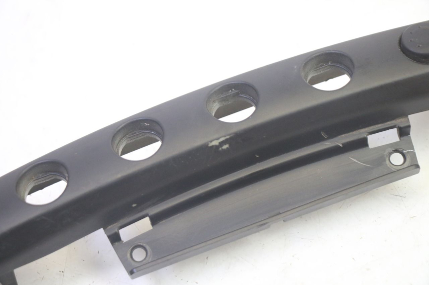 photo de OSŁONA PRZEŁĄCZNIKA KIEROWNICY PIAGGIO MP3 HPE 350 (2018 - 2020) - Widok ogólny