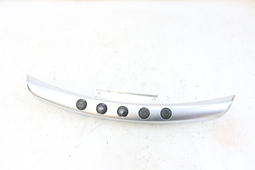 photo de OSŁONA PRZEŁĄCZNIKA KIEROWNICY PIAGGIO MP3 500 (2014 - 2017) - Widok główny