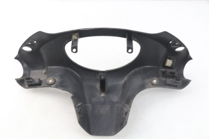 photo de OSŁONA PRZEŁĄCZNIKA KIEROWNICY YAMAHA NEO'S NEOS 2T 50 (2007 - 2017) - Inny kąt widzenia